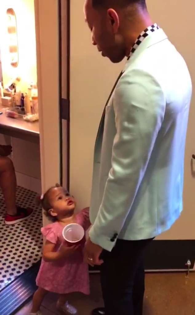 Chrissy Teigen, Luna, John Legend